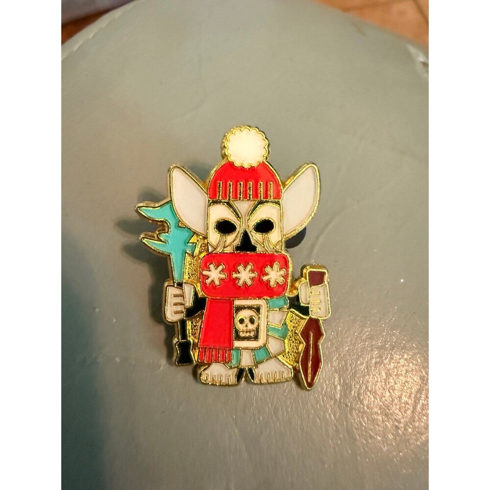 Tokyo Disney Resort Game Prize Pin 2021 Christmas Shiriki Utundu Tower Of Terror